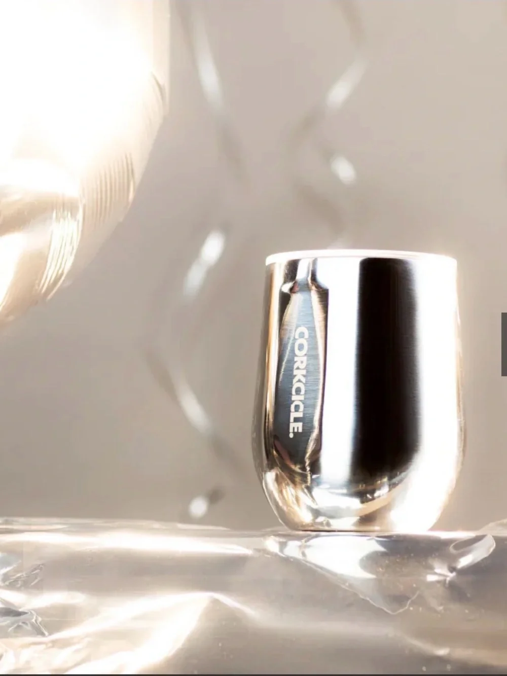 Corkcicle Gunmetal Insulated Stemless Tumbler Wine Cup with Clear Lid- 12 oz.